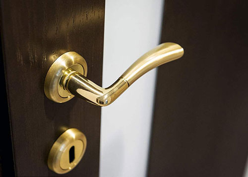 连云24小时上门开锁公司